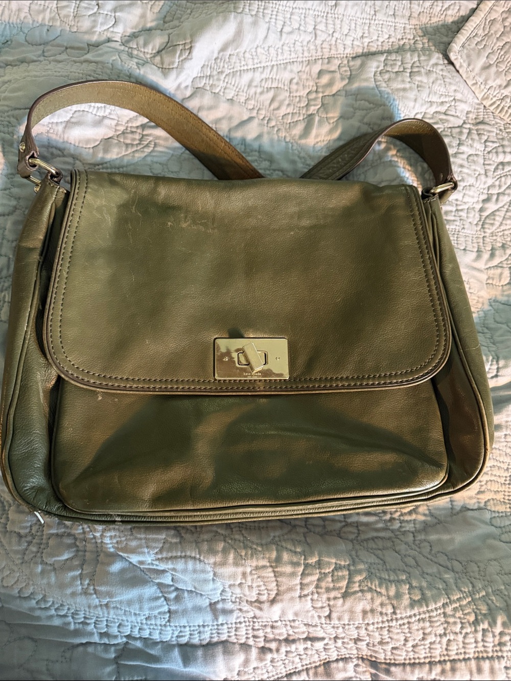 kate spade vintage Olive Green Leather Shoulder Bag with Turn-Lock